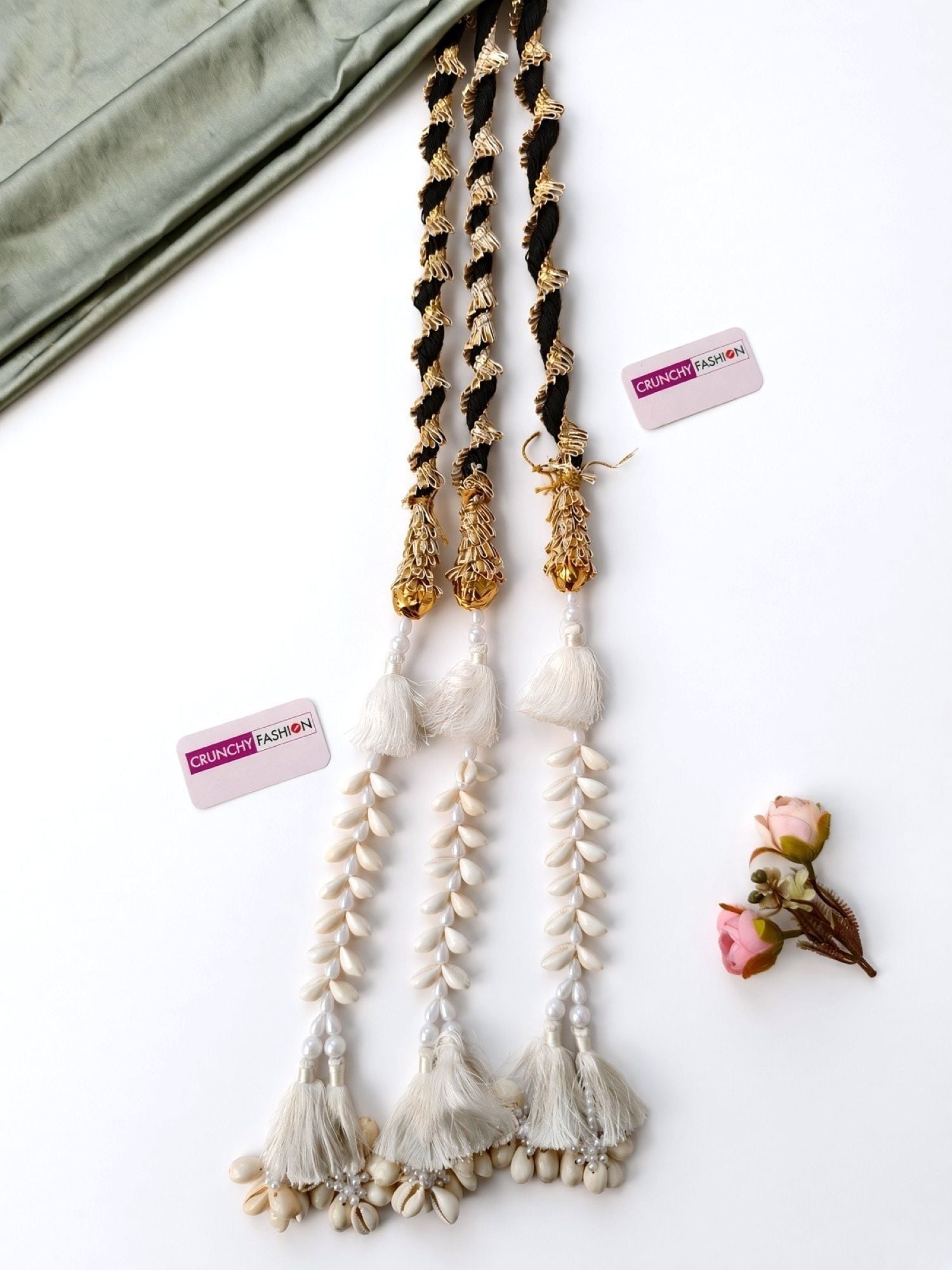White Sea Shell Long Tassel Parandi