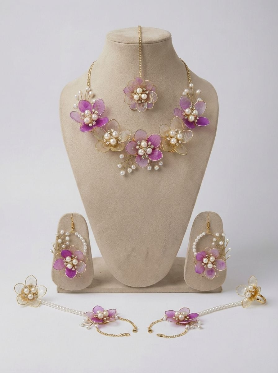 Lavender Acrylic Flowers Carnival Jewelry Set