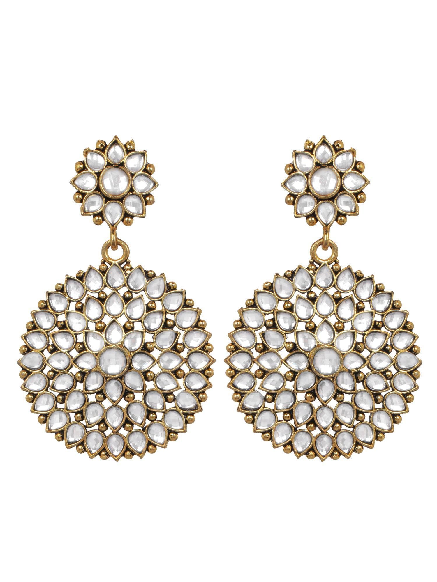 Crunchy Fashion Gold-Plated Kundan with Pearl Outline Contemprorary Drop Earrings CFE1382