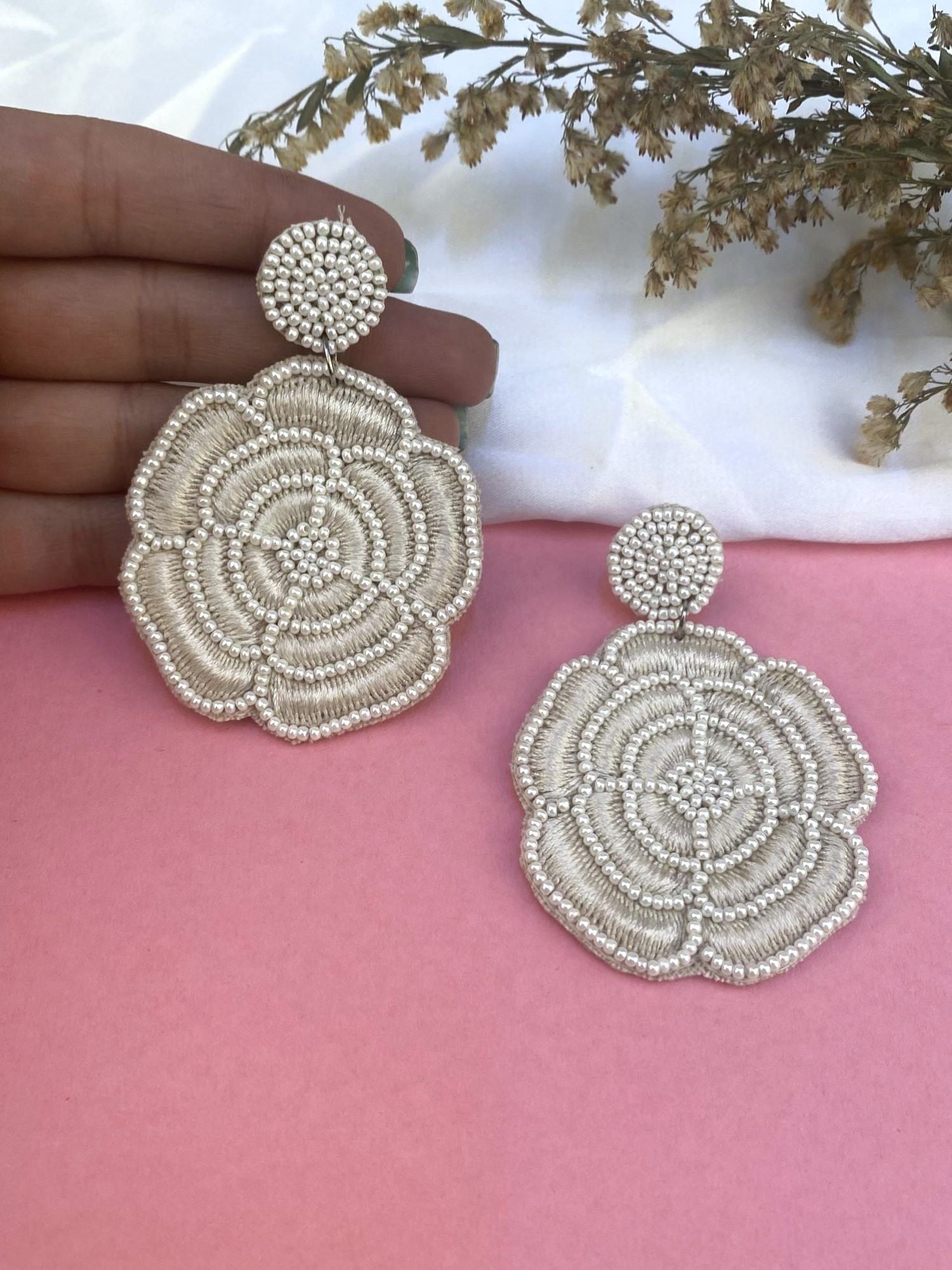 Unique Off-White Handmade Jewellery for Trendy Women & Girls