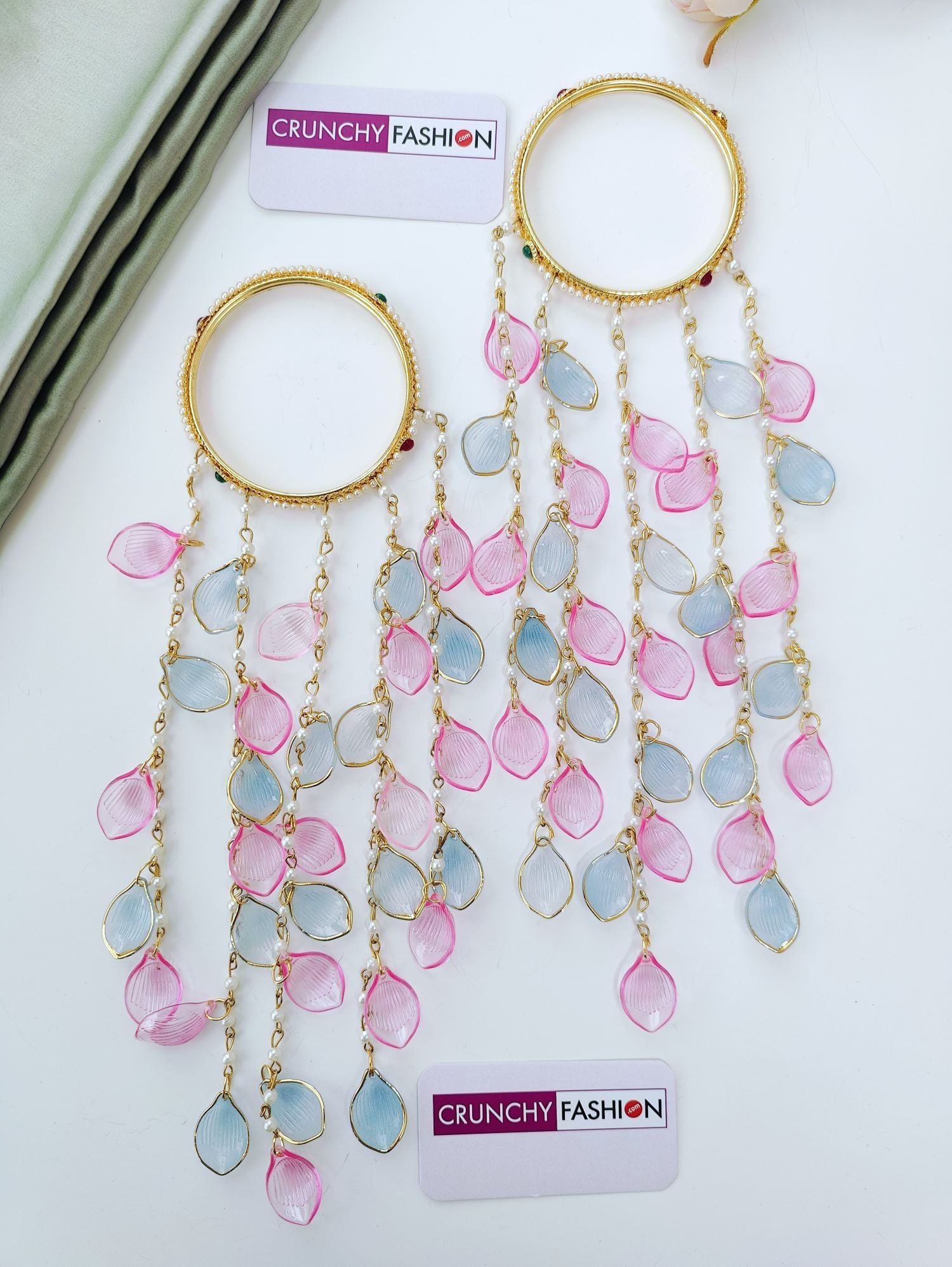 Handmade Pink Floral Acrylic Jewelry Set with Kaliras