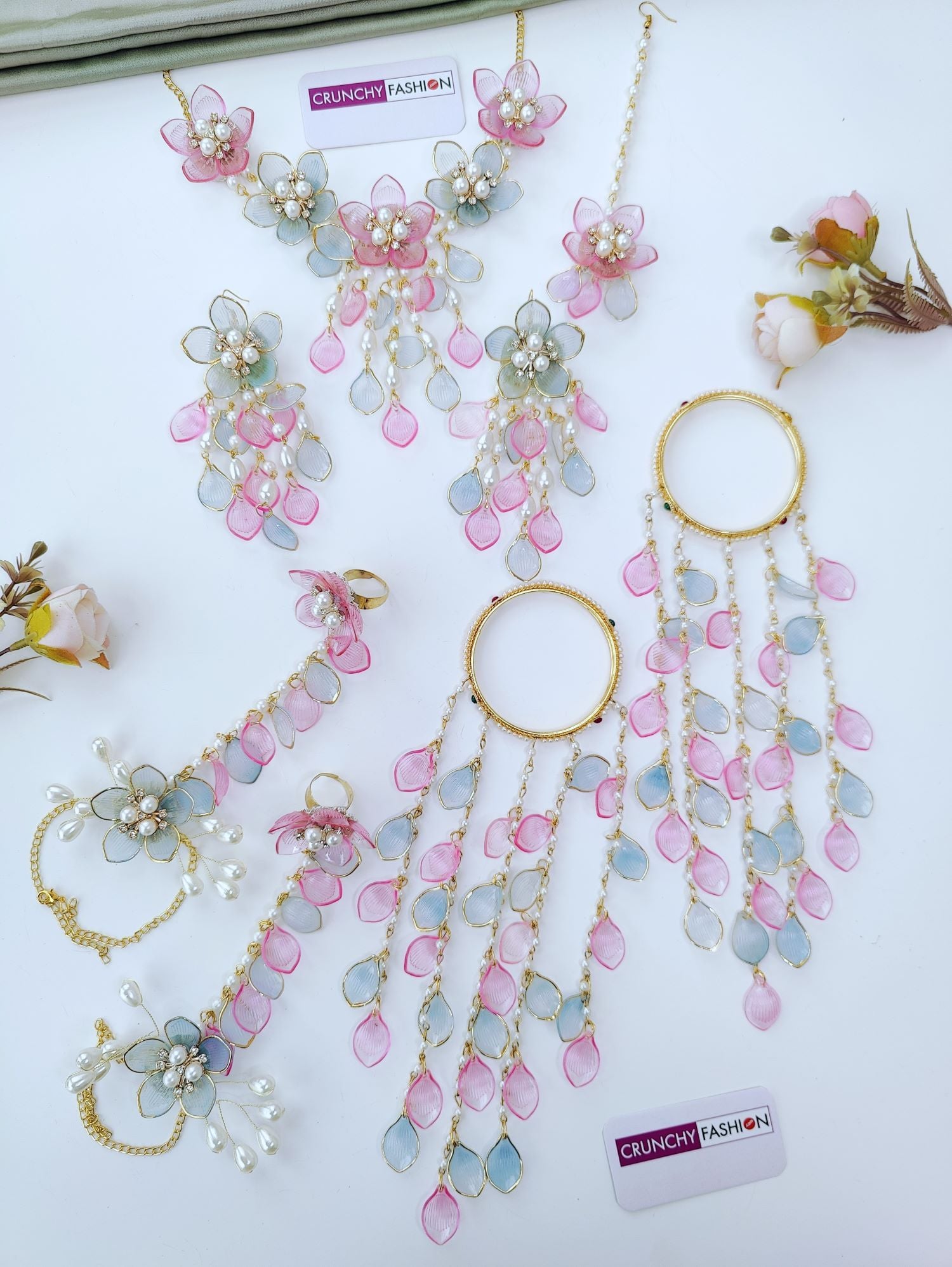 Handmade Pink Floral Acrylic Jewelry Set with Kaliras
