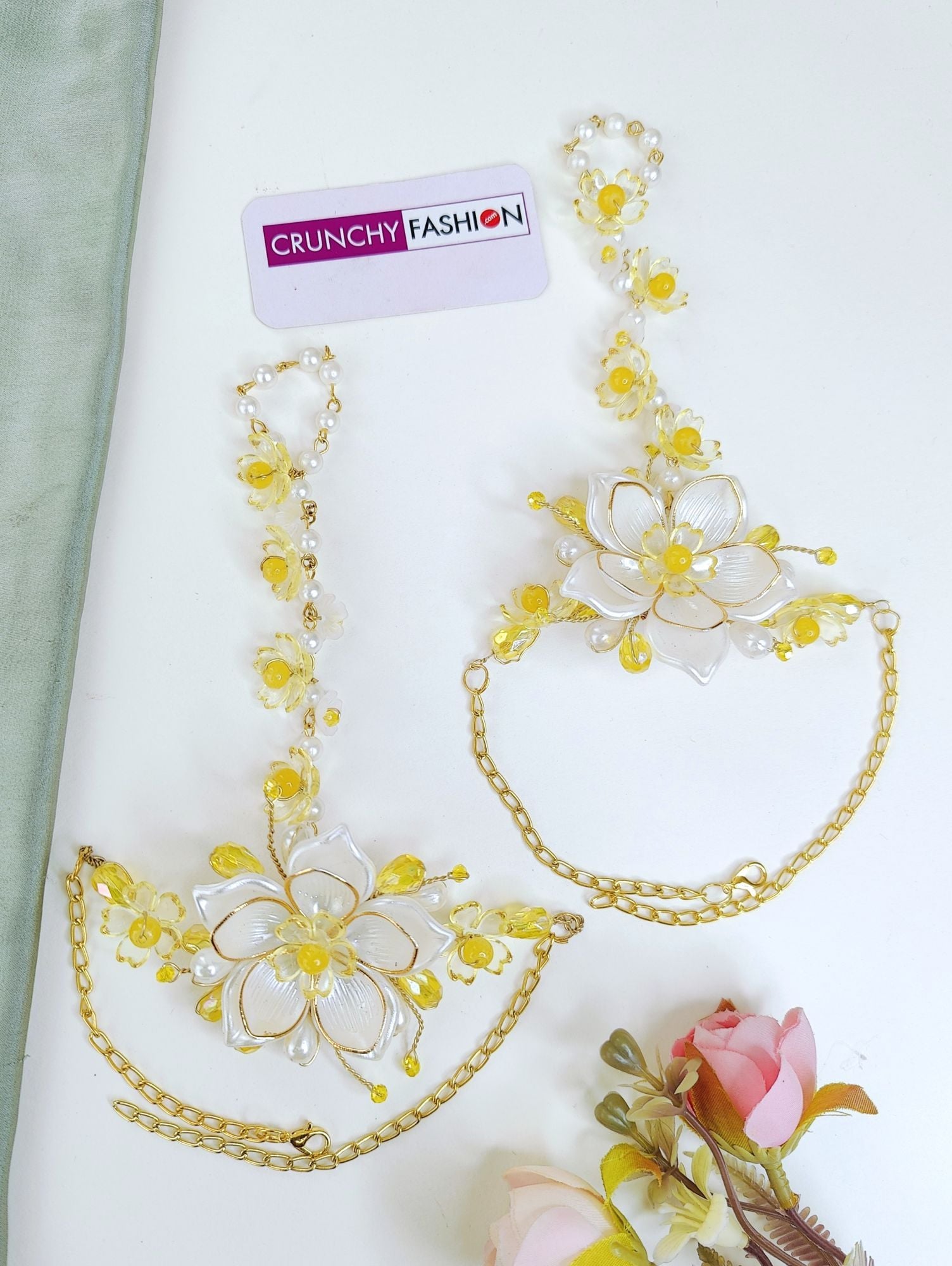 Sunflower Affair - Handmade Resin Bridal Set in White & Yellow