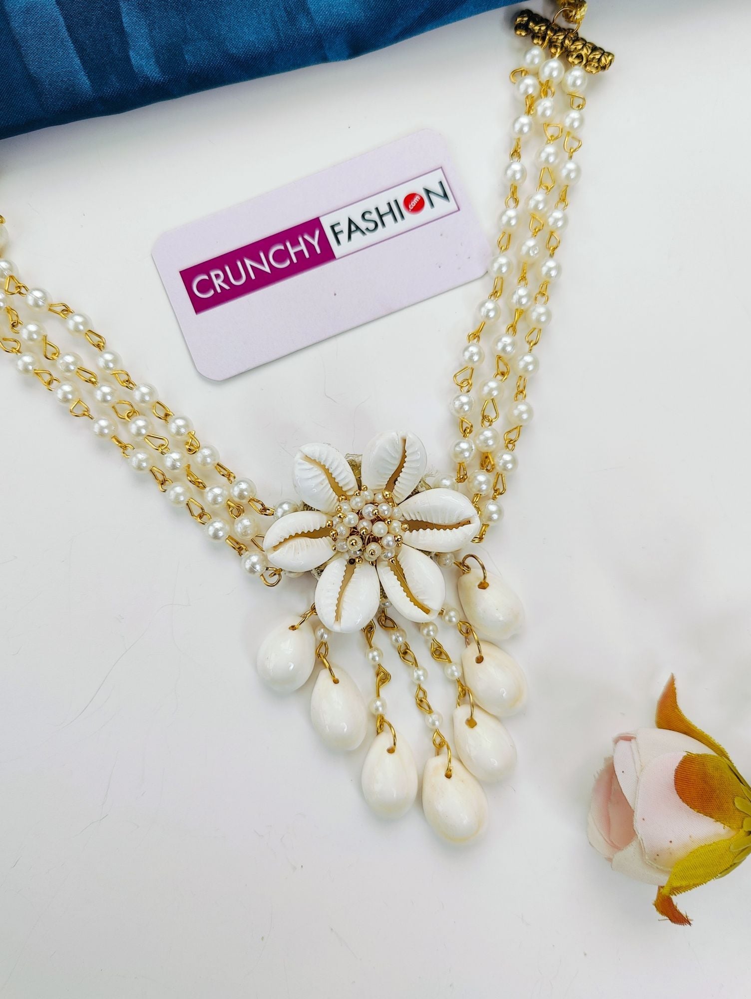 Handmade White Sea Shell Jewellery Set for Haldi & Mehndi Brides