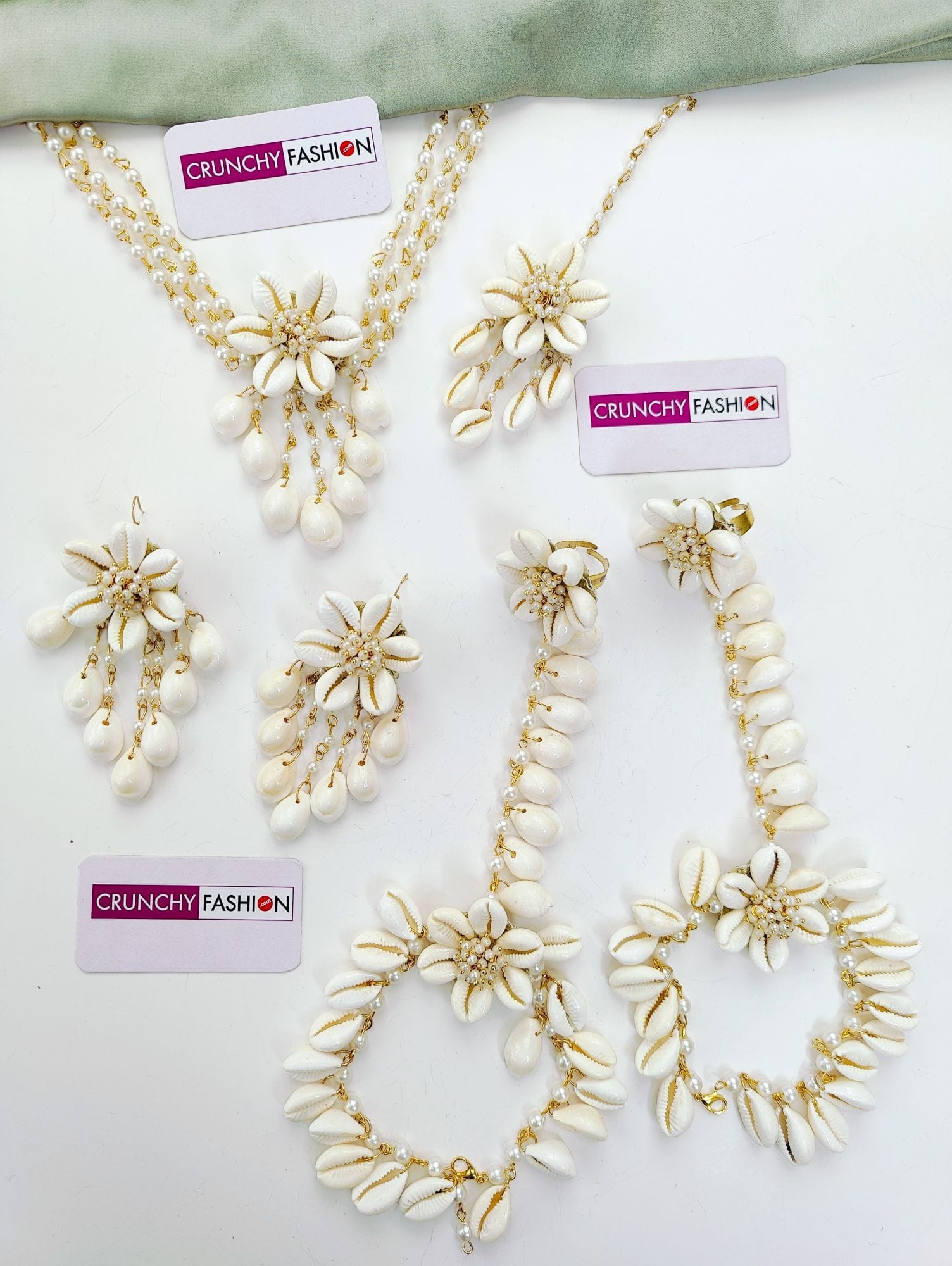 Handmade White Sea Shell Jewellery Set for Haldi & Mehndi Brides