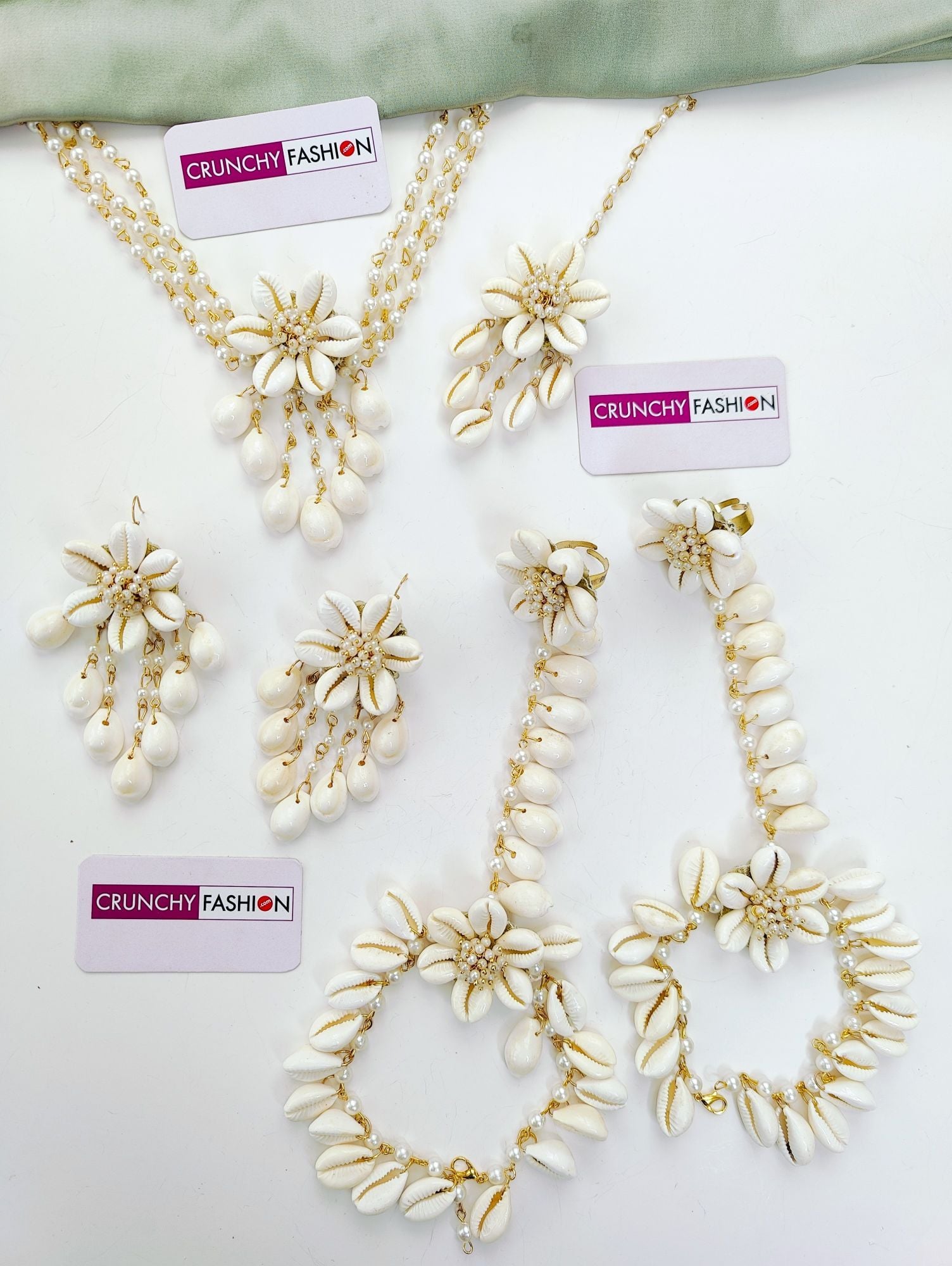 Handmade White Sea Shell Jewellery Set for Haldi & Mehndi Brides