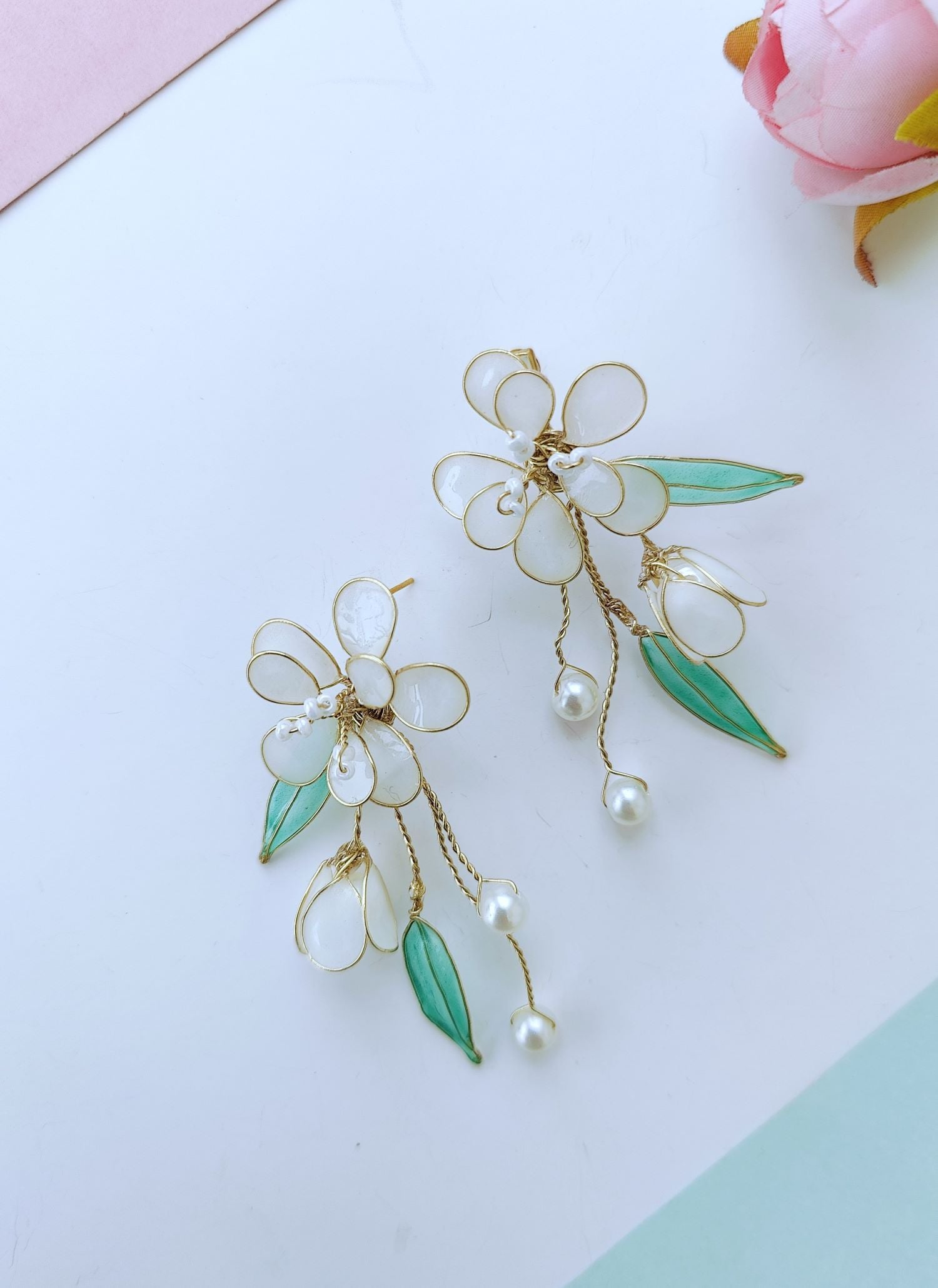 Handmade White Flower Resin Earrings with Green Leaf