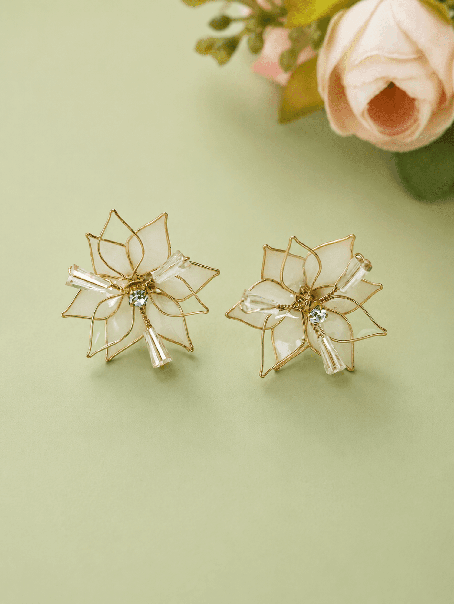 Handmade White Floral Resin Drop Earrings