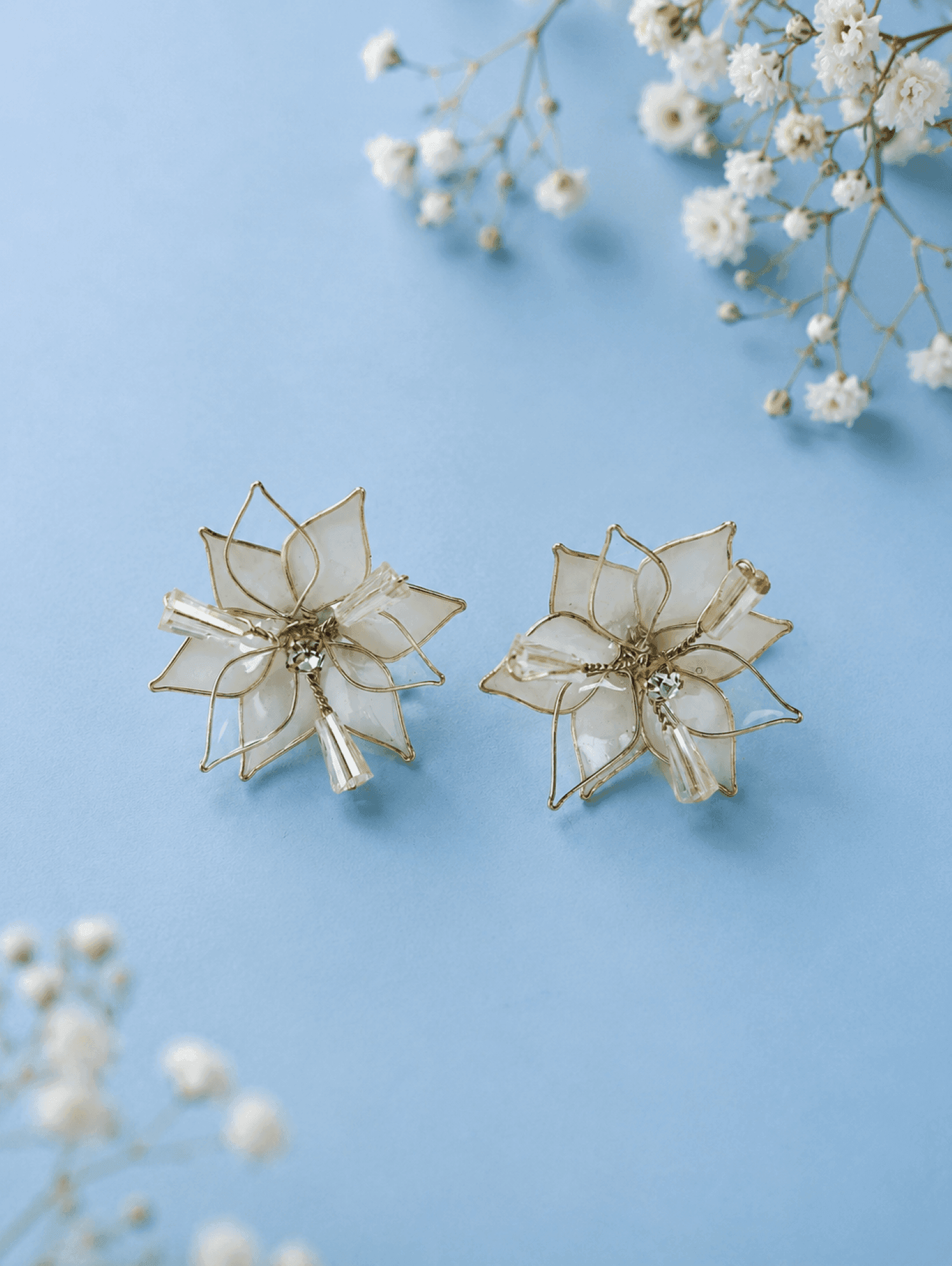 Handmade White Floral Resin Drop Earrings