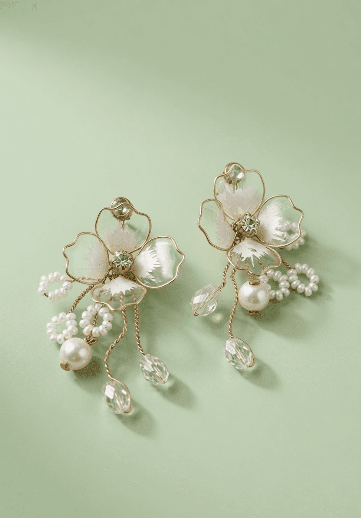 Handmade Crystal White Floral Resin Drop Earrings