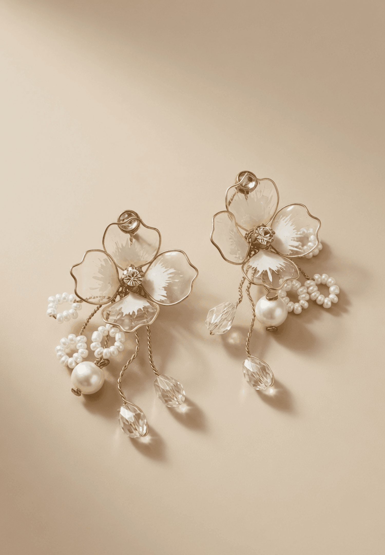 Handmade Crystal White Floral Resin Drop Earrings