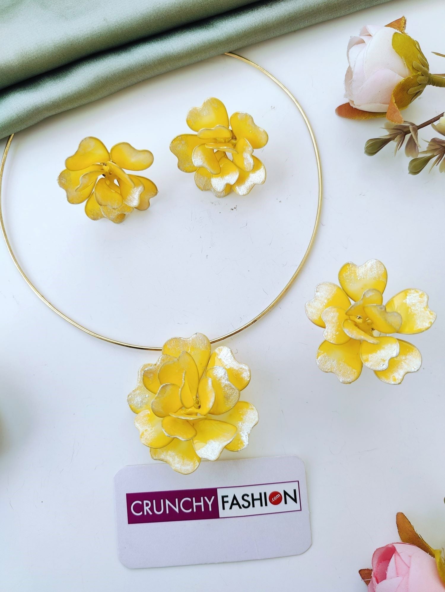 Yellow Floral Resin Necklace Set for Women