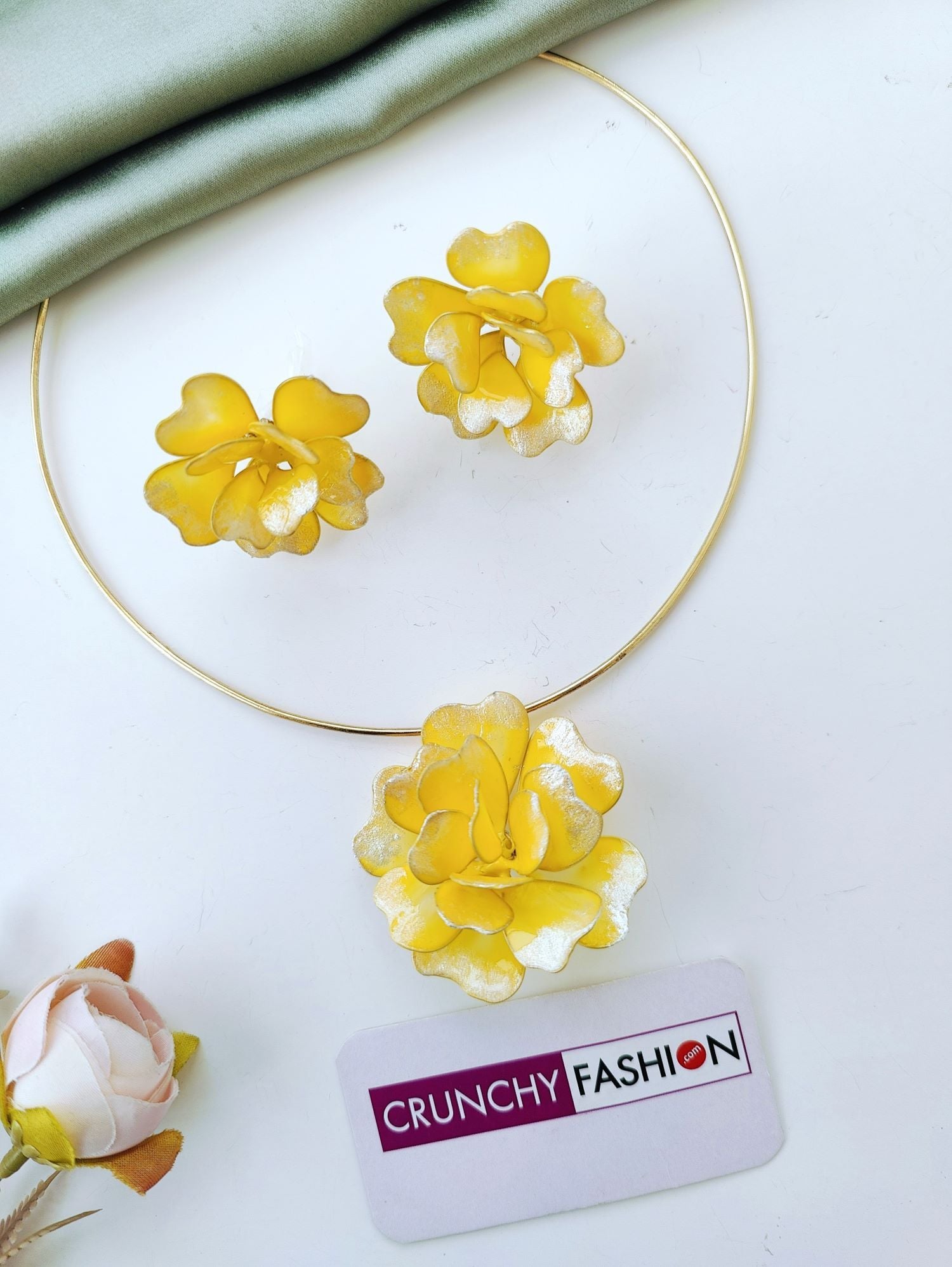 Yellow Floral Resin Necklace Set for Women