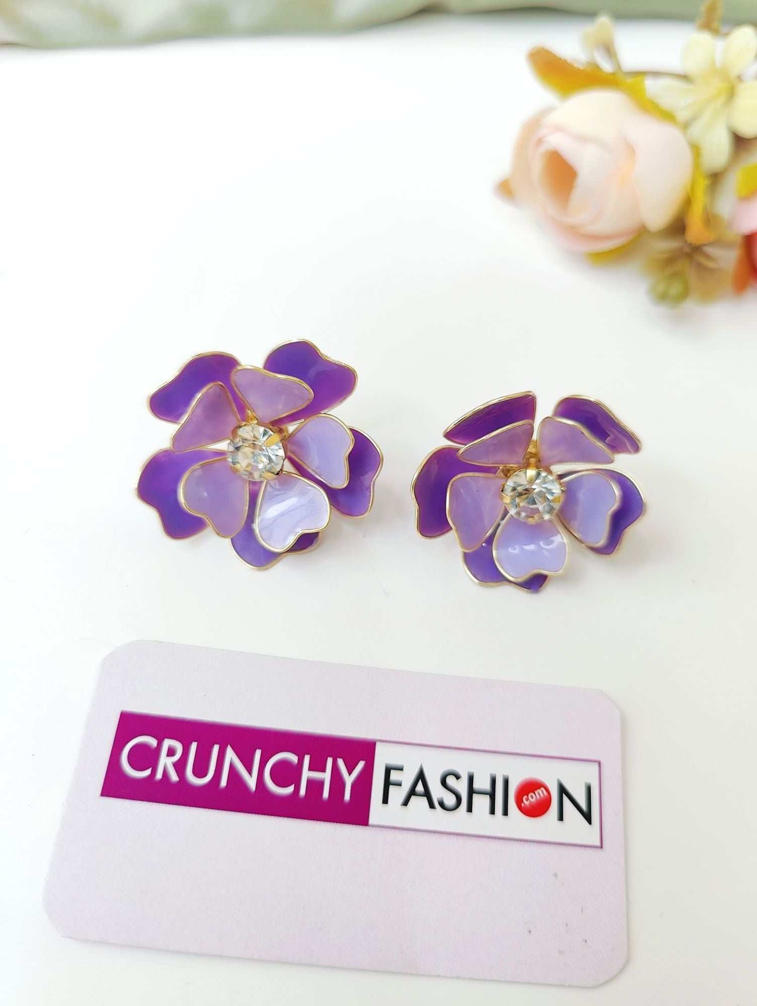 Lavender White Floral Resin Bridal Haldi Jewellery Set