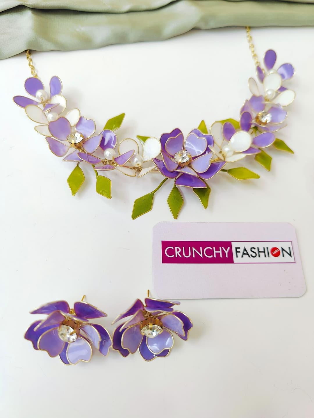 Lavender White Floral Resin Bridal Haldi Jewellery Set