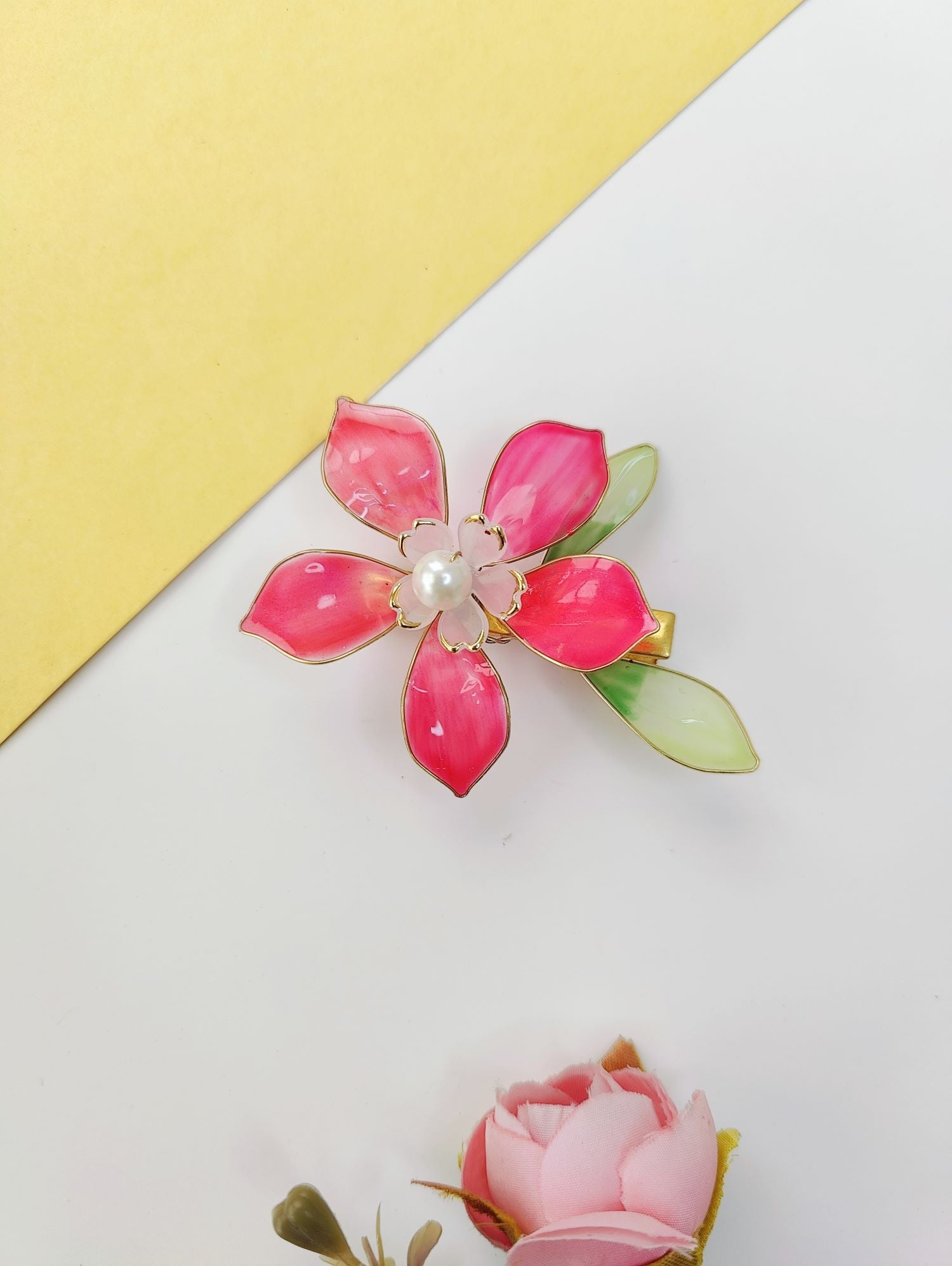 Pink & Green Floral Resin Hair Clip Jewelry