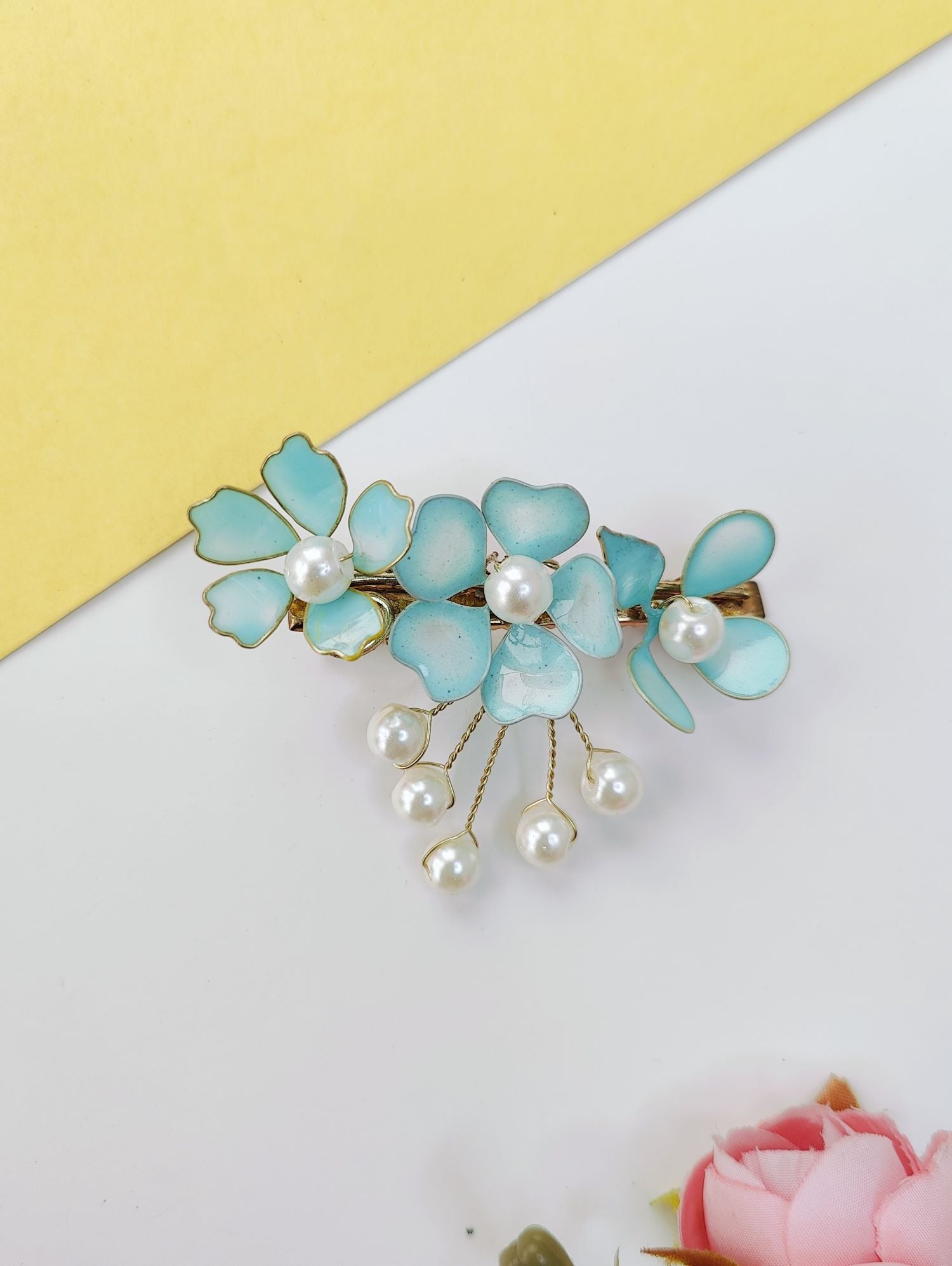Skyblue Floral Resin Hair Clip – Lightweight Handmade