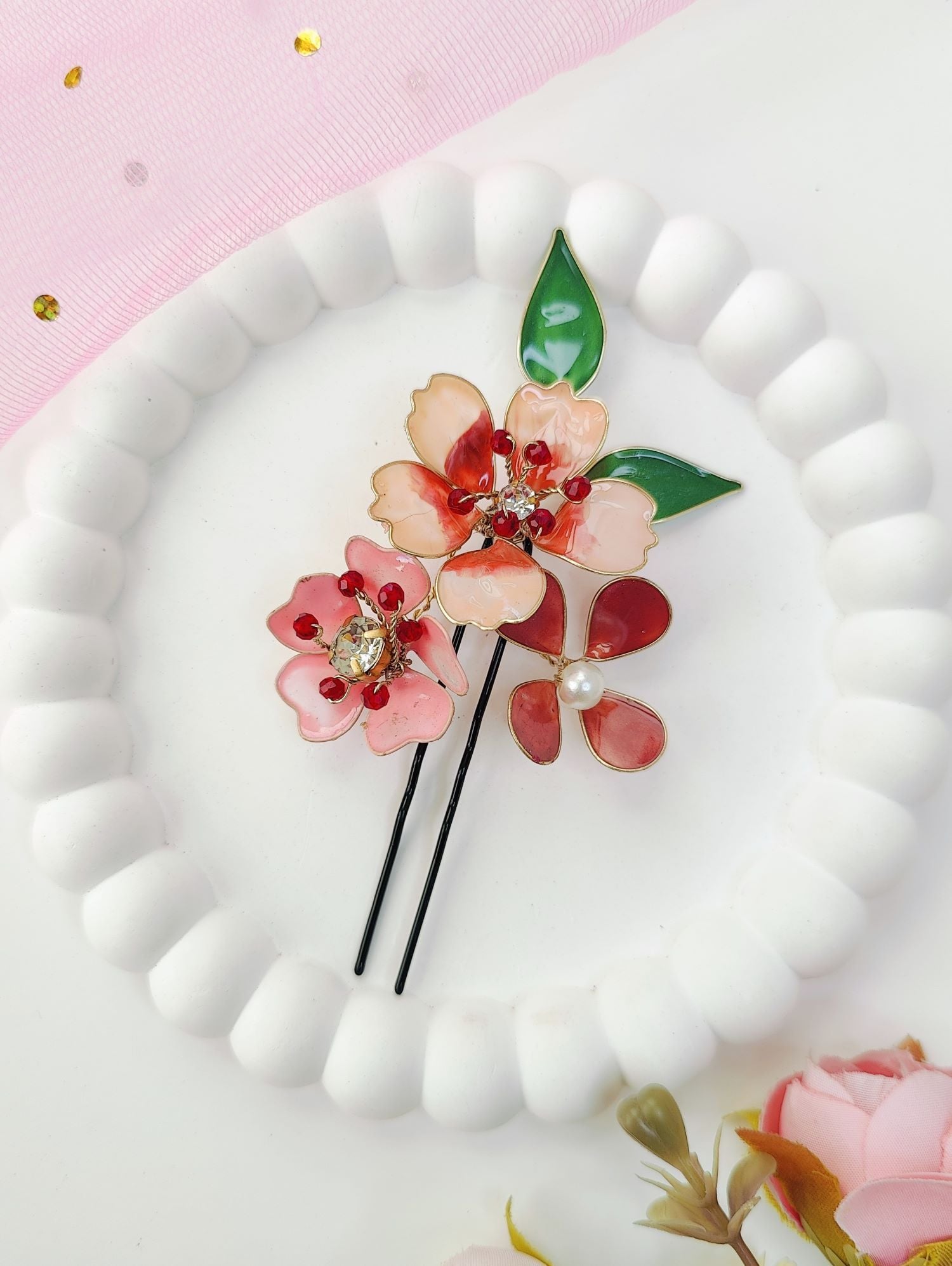 Handmade Brown & White Floral Resin Hair Pins Set