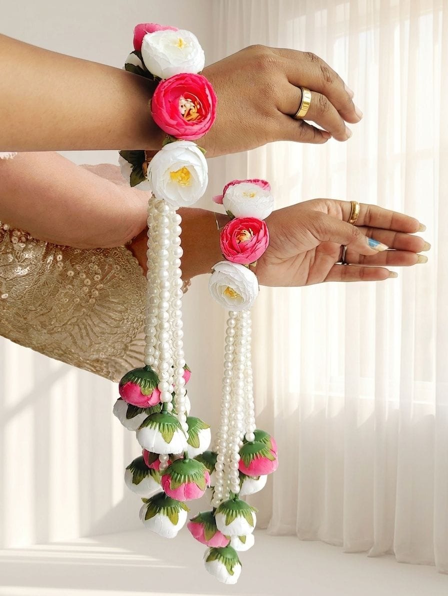 Floral Elegance Pink-White Bridal Kalire for Brides comma Fashionistas