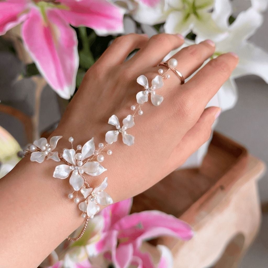 Blossom Grace: Resin Flower Hathphool - Hand Harness Jewellery