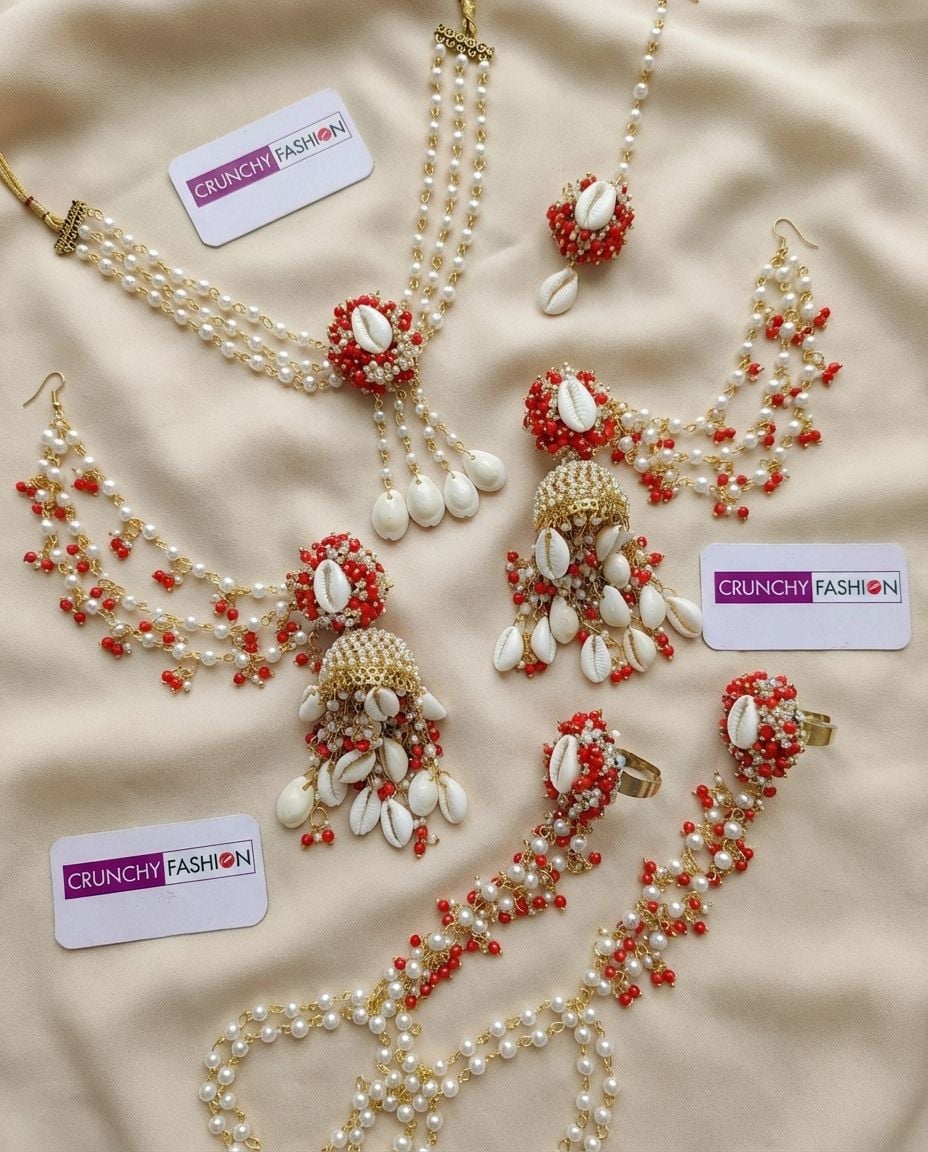 Traditional Red Cowrie Shell Haldi Jewellery Set for Wedding