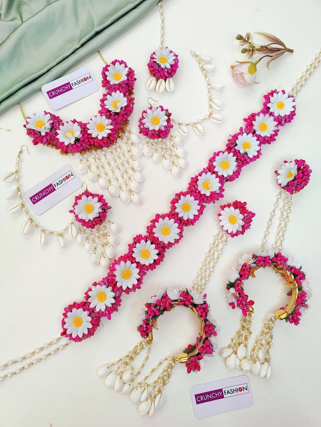 Bloom Beauty Baby Shower Floral Jewelry Set in Pink