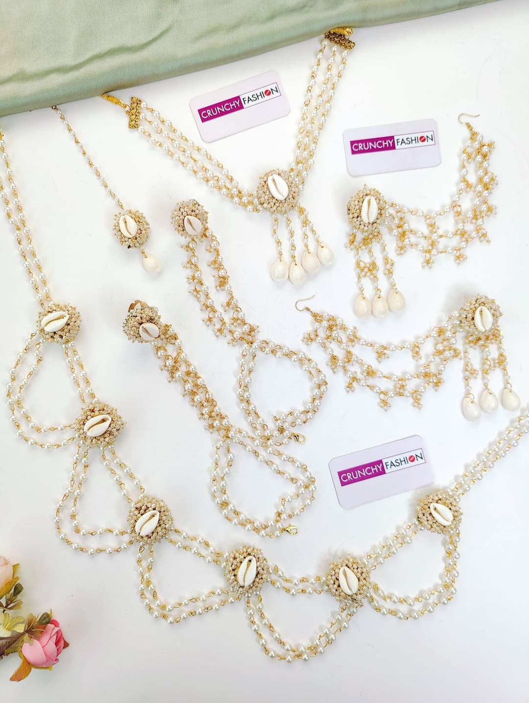 Baby Bloom - Baby Shower White Beaded Pearl Jewellery Set