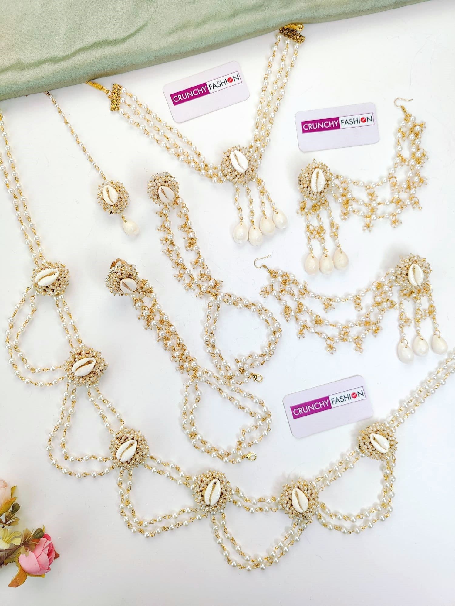 Baby Bloom - Baby Shower White Beaded Pearl Jewellery Set