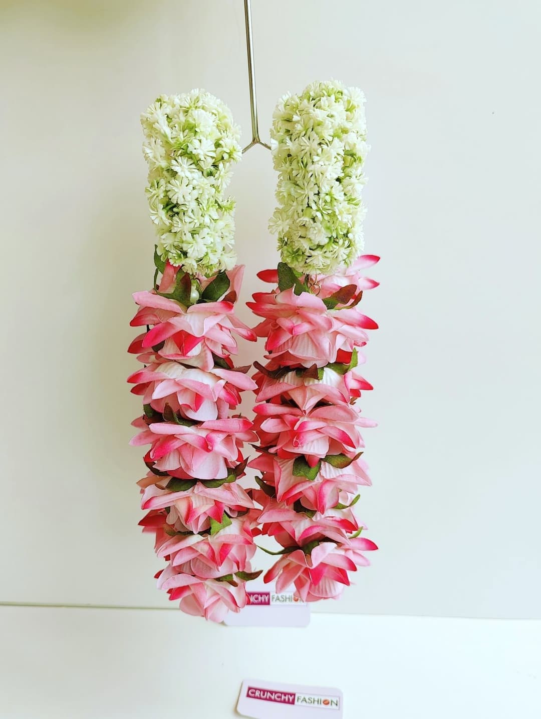 Floral Fantasy Bridal: Pink-White Roses Kaliras for Summer Weddings