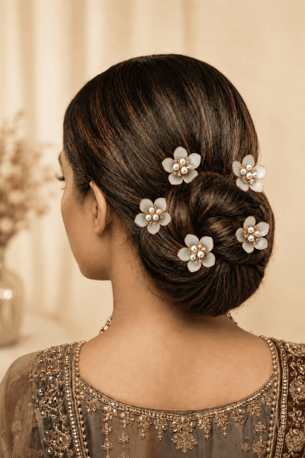 White Floral Hair Clip & Wedding Hair Pins