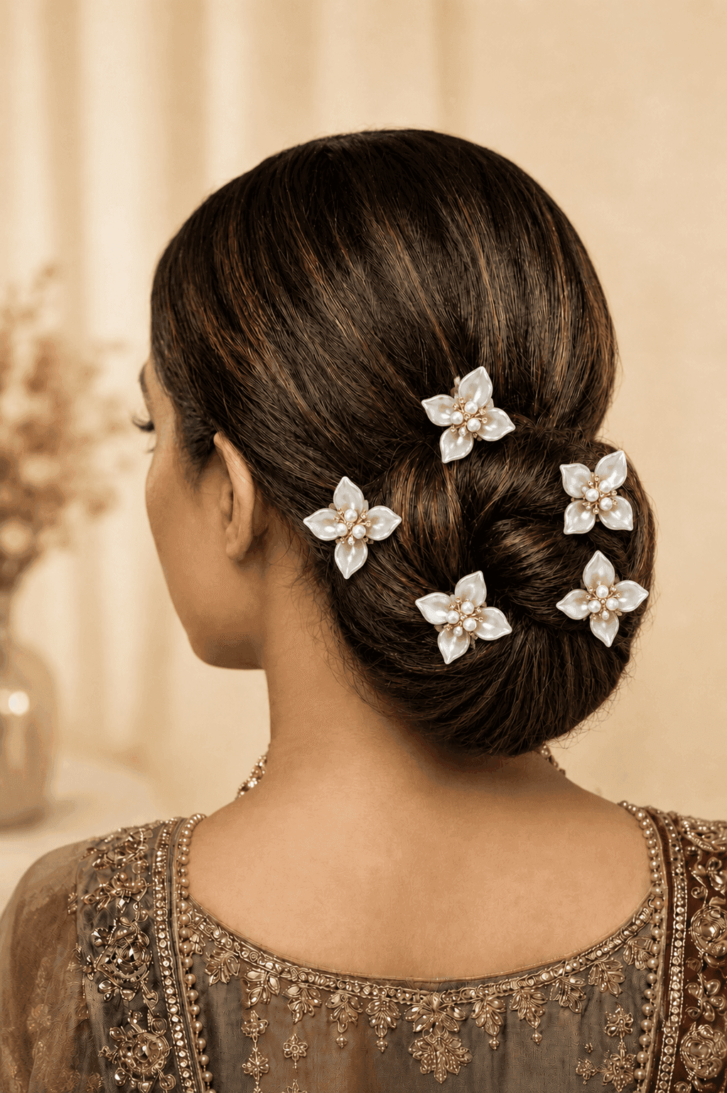 White Floral Acrylic Wedding Hair Pins & Clip
