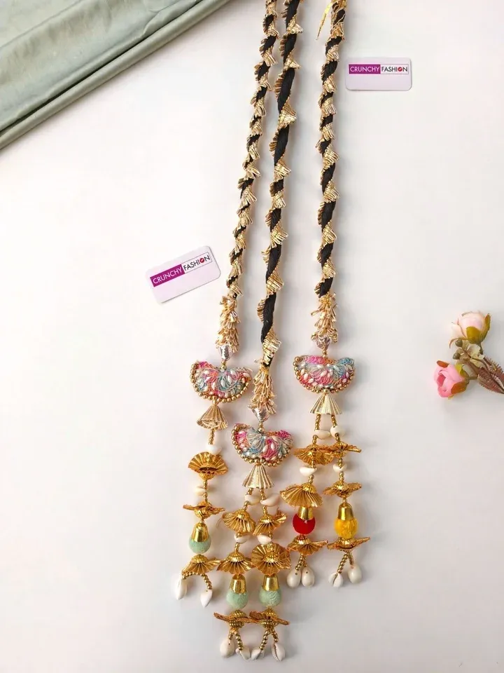 Ranjhana Sea Shell Tassel Parandi Hair Accessory