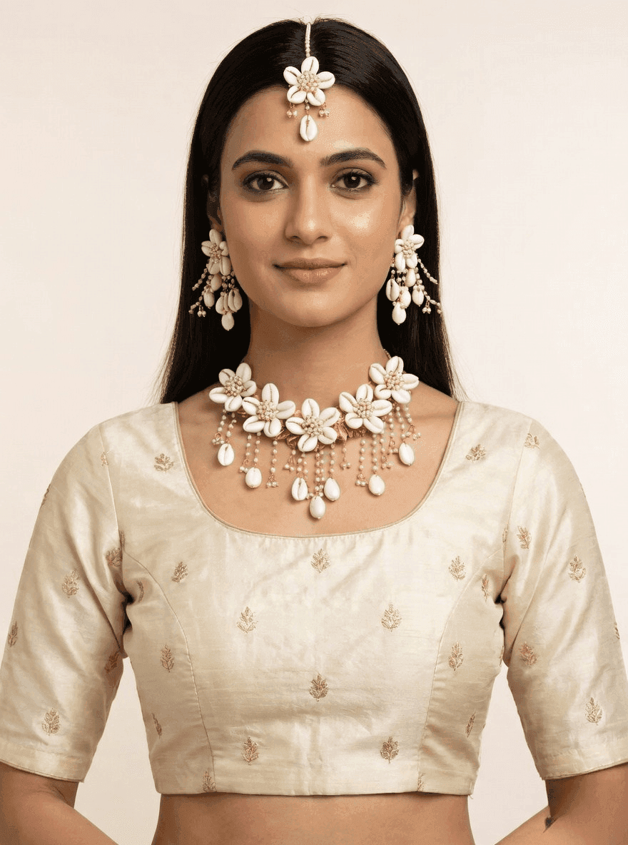 White Cowrie Sea Shell Flower Jewellery Set