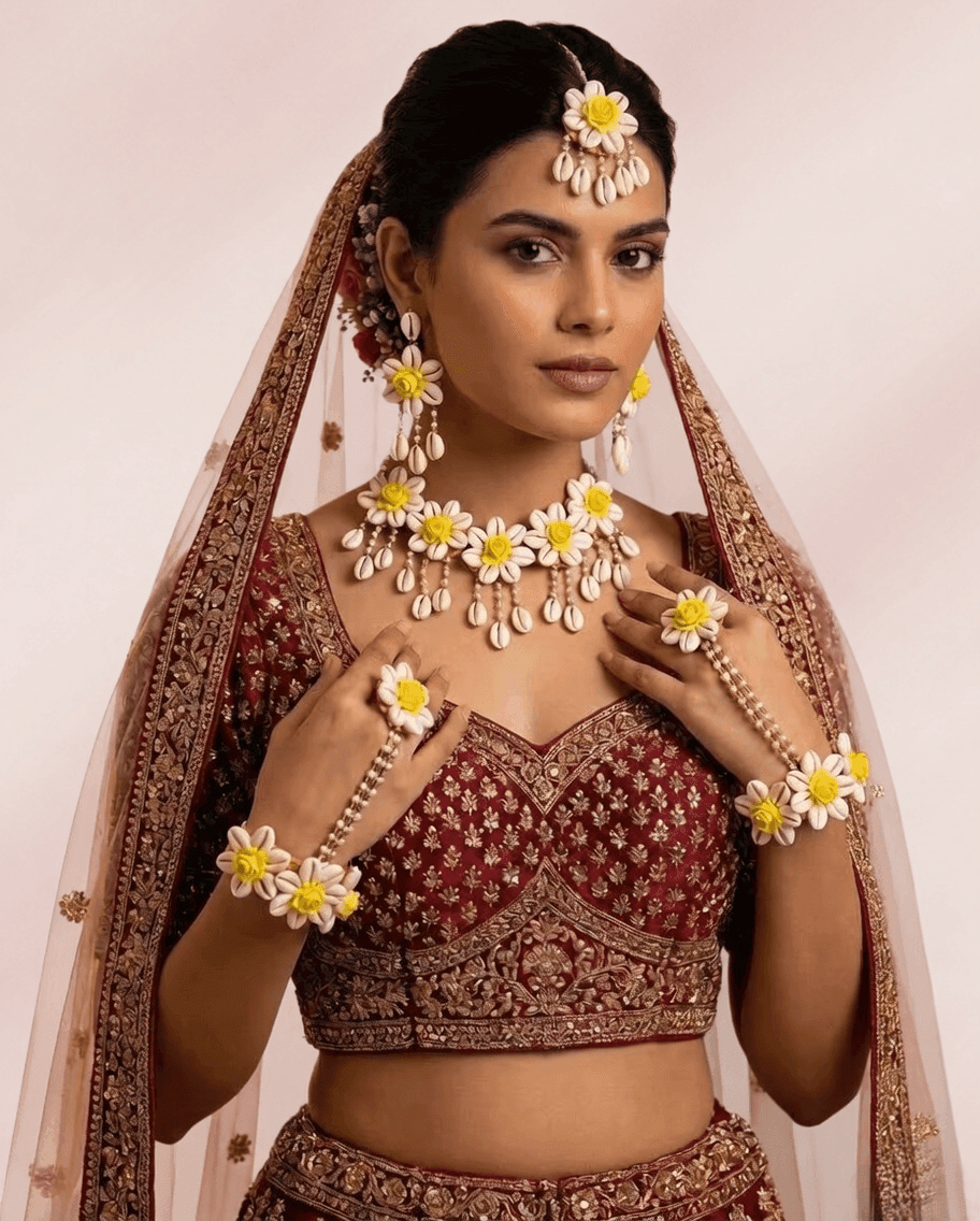 Beaded Flower Bliss: Multicolor Haldi Bridal Jewellery Set