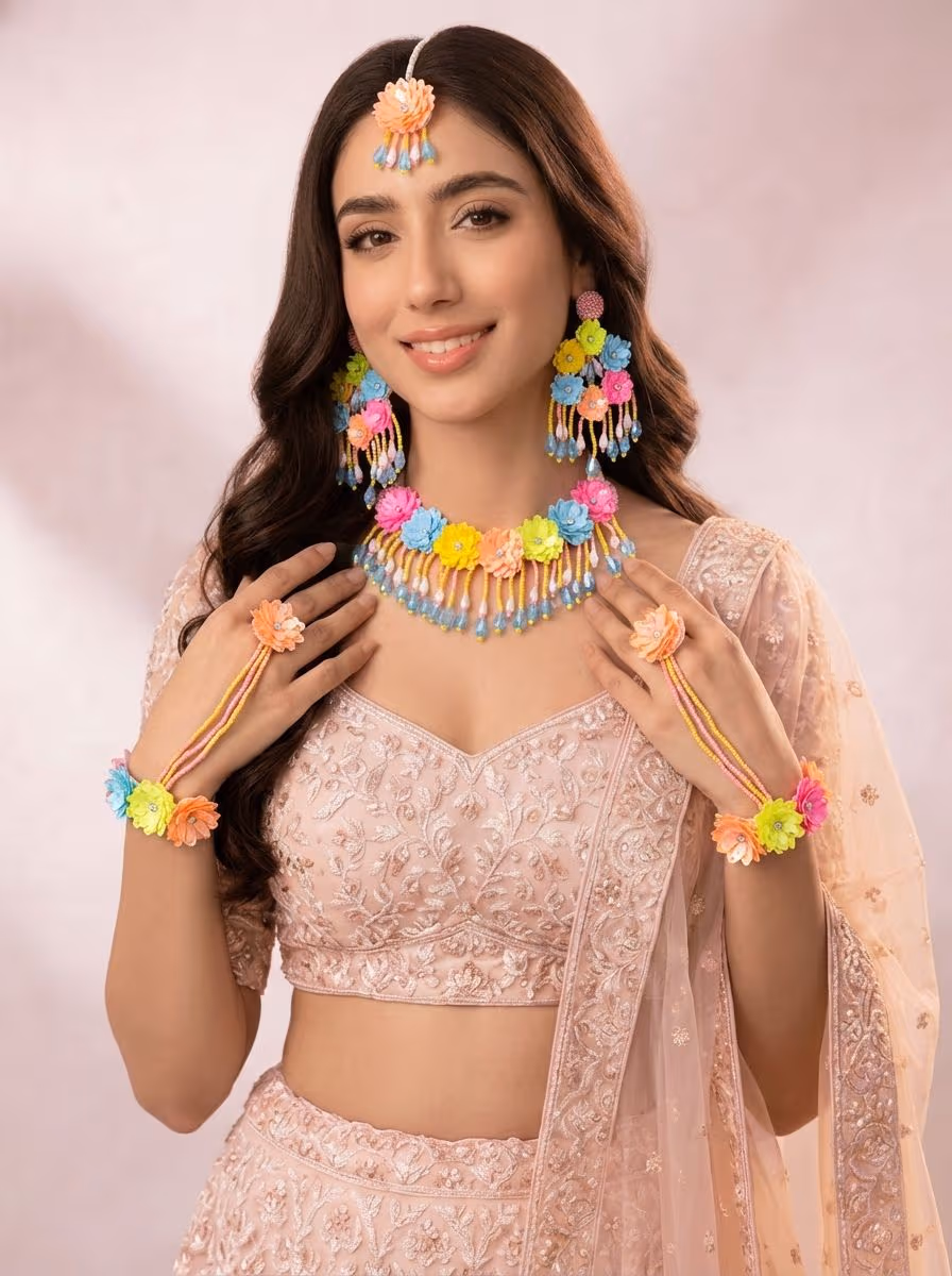 Hand-Crafted Pearl Paradise: Delicate Flower Necklace for Women